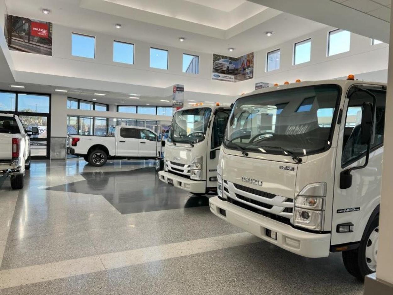 Boyer Trucks Isuzu Dealer Minneapolis Minnesota Showroom