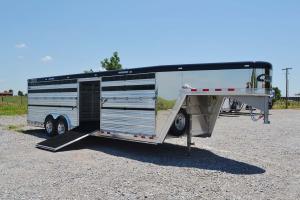 Unhitched gooseneck livestock trailer