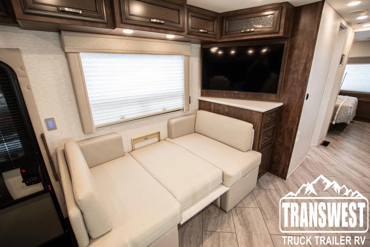 2024 Newmar Bay Star Sport 3014 | Photo 13 of 19