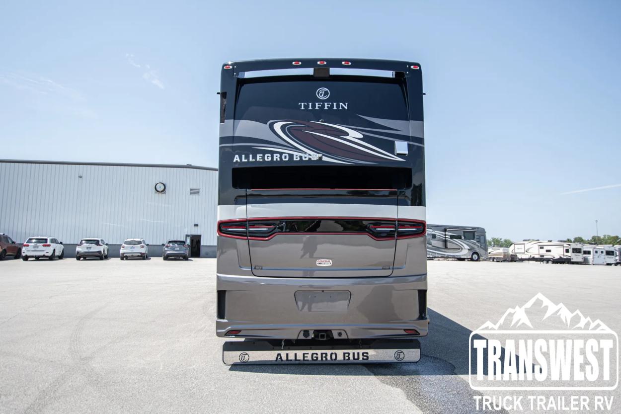 2023 Tiffin Allegro Bus 40IP | Photo 5 of 27