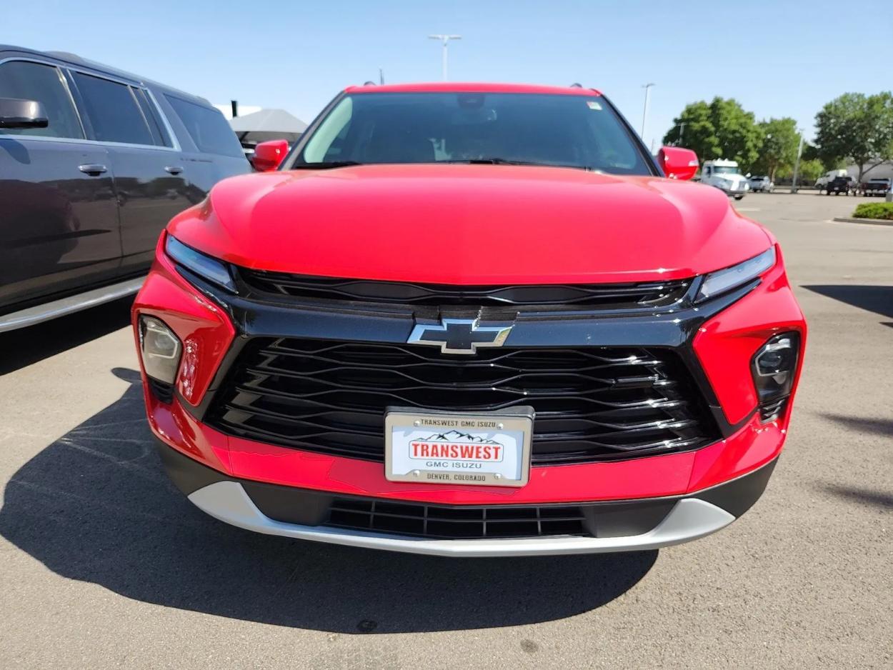 2023 Chevrolet Blazer LT | Photo 1 of 3