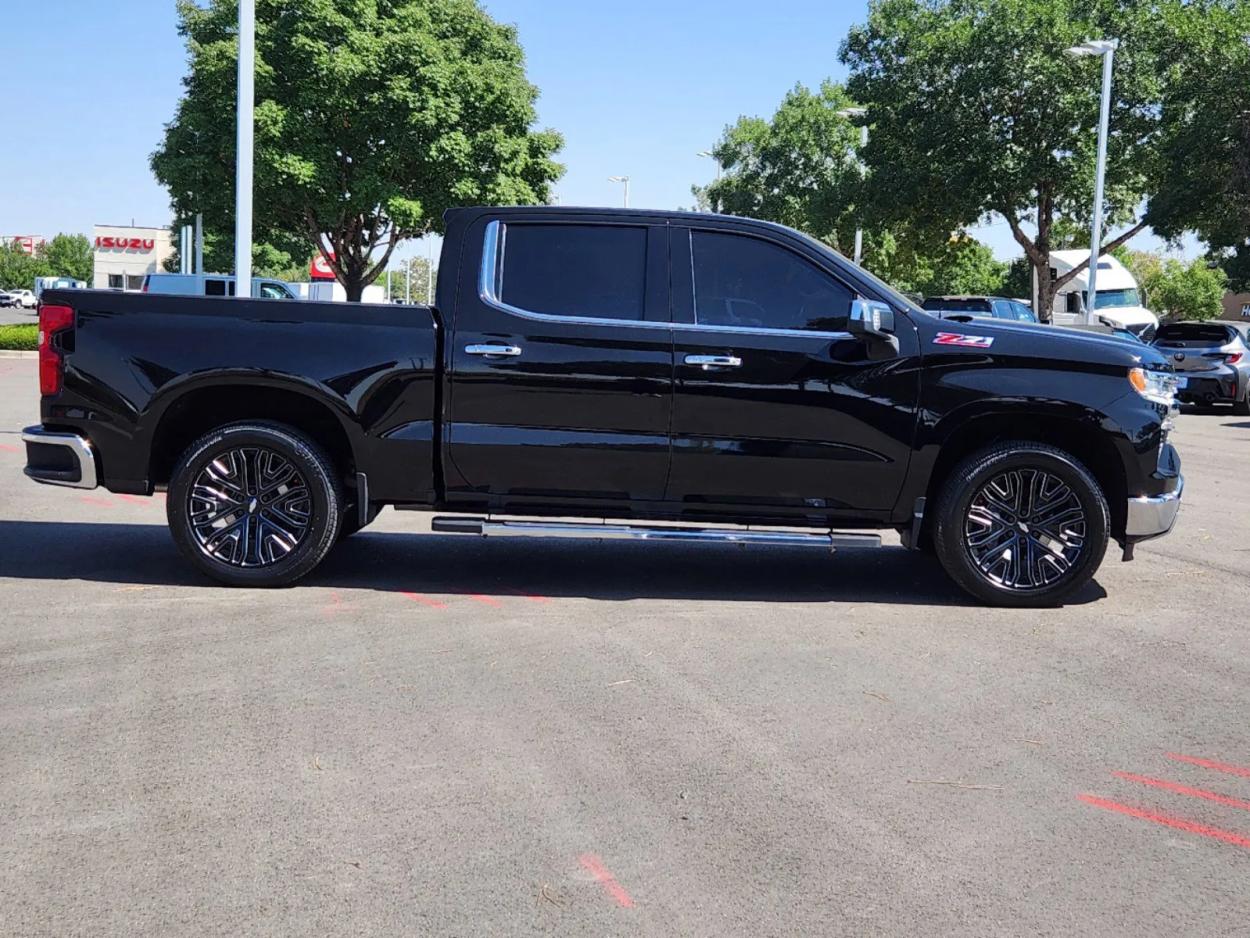 2023 Chevrolet Silverado 1500 LTZ | Photo 1 of 33