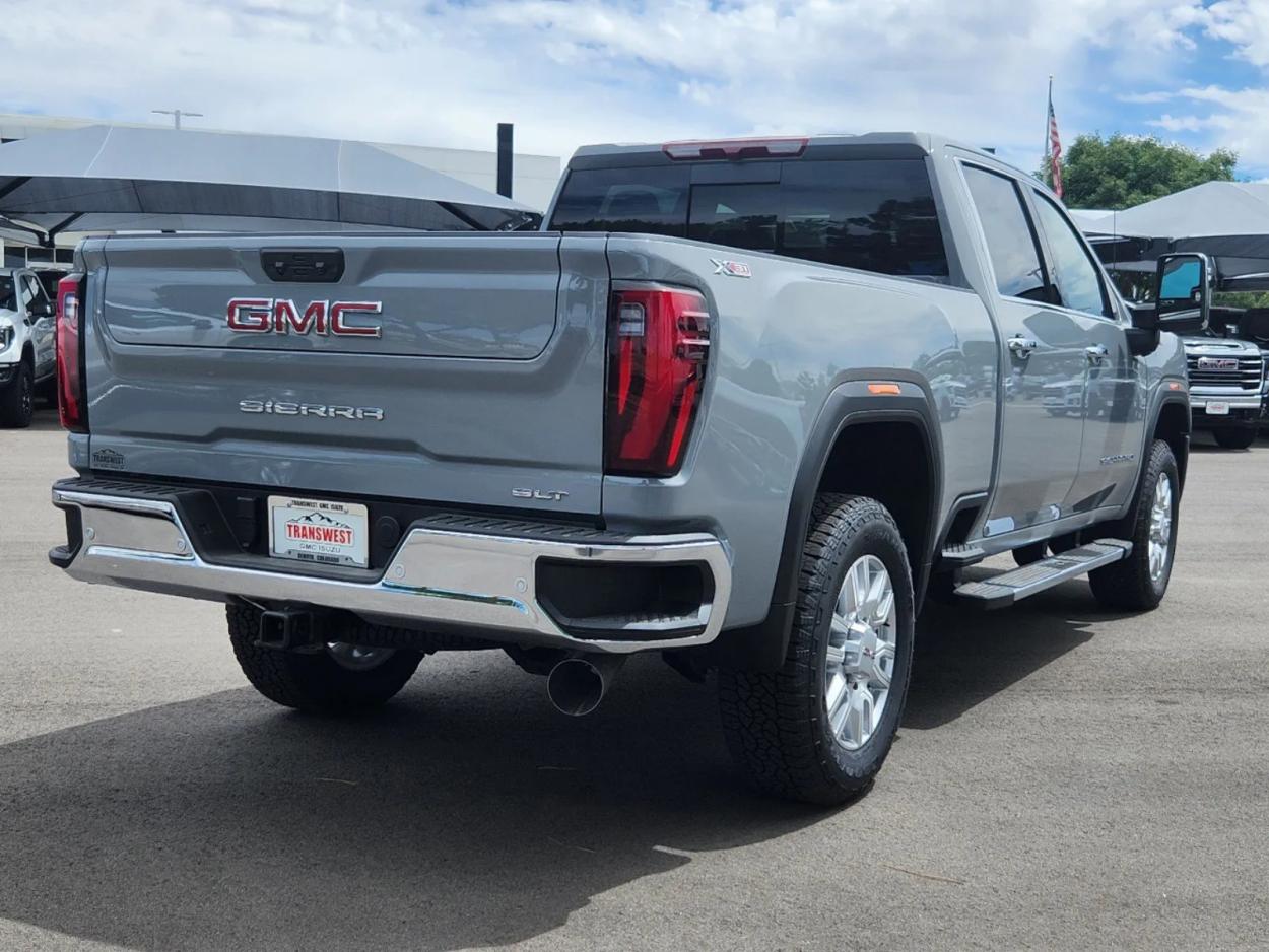 2024 GMC Sierra 2500HD SLT | Photo 2 of 27