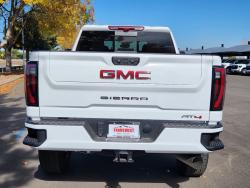 2025 GMC Sierra 2500HD AT4 | Thumbnail Photo 12 of 31