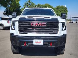 2025 GMC Sierra 2500HD AT4X | Thumbnail Photo 4 of 32