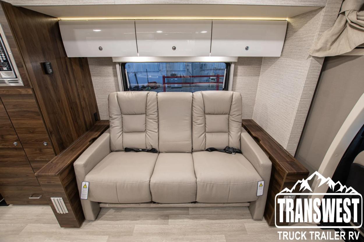 2024 Winnebago Navion 24 J | Photo 10 of 14