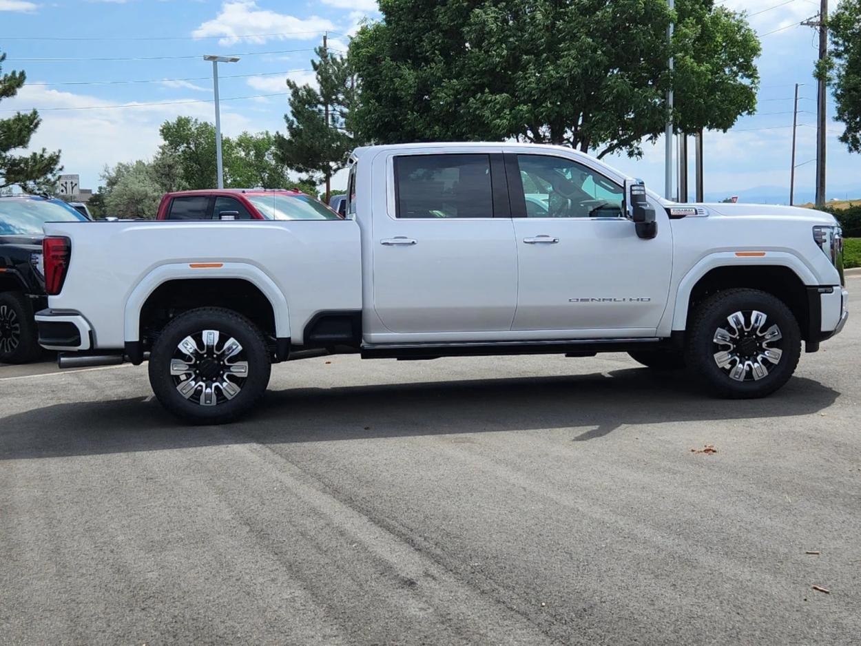 2024 GMC Sierra 3500HD Denali 