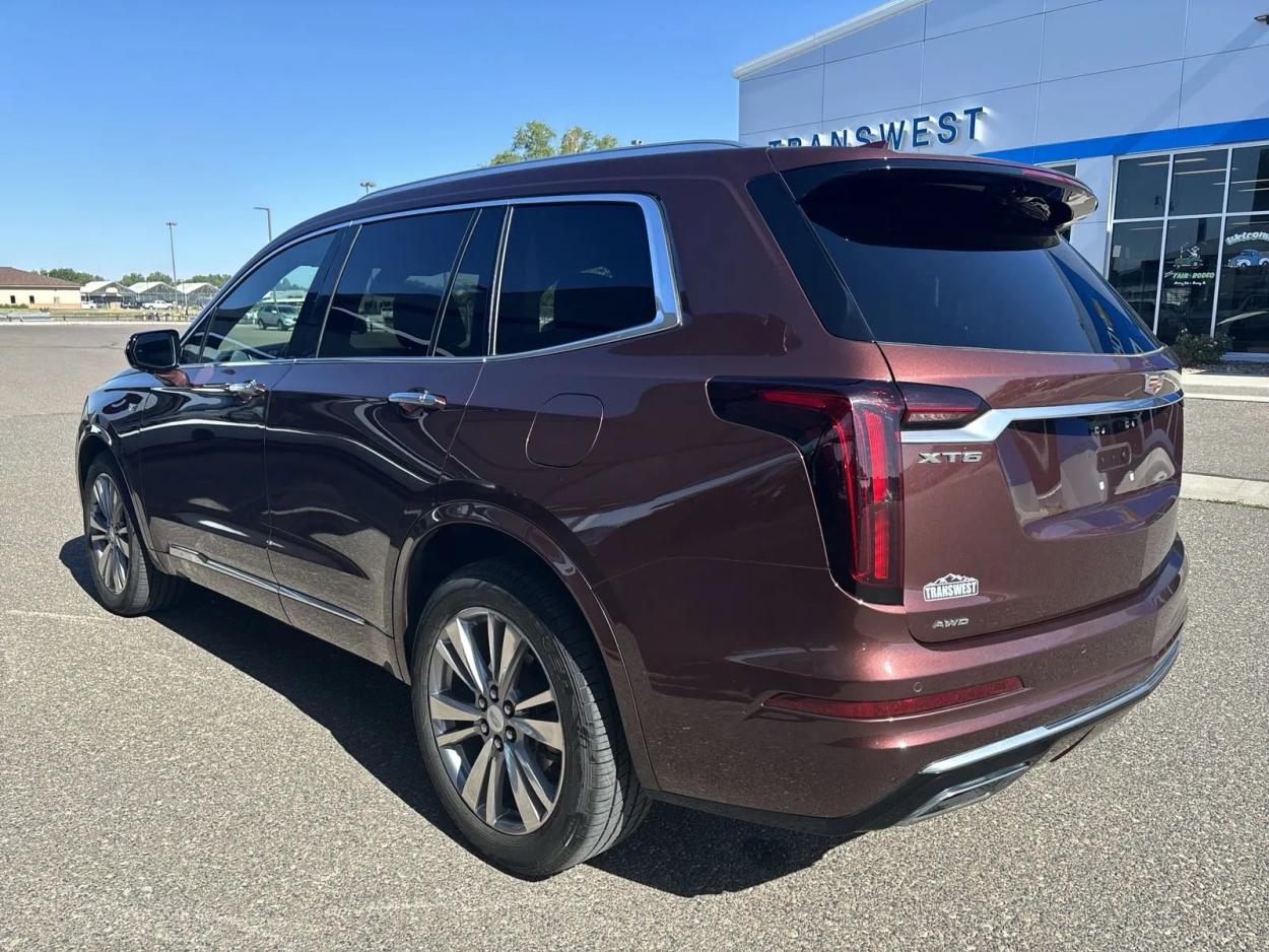 2023 Cadillac XT6 AWD Premium Luxury | Photo 2 of 29