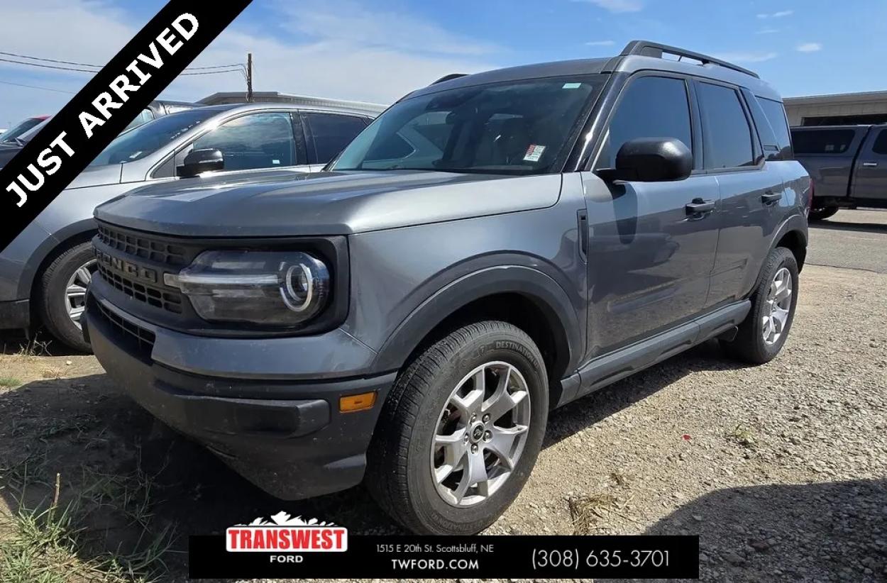 2021 Ford Bronco Sport | Photo 3 of 3