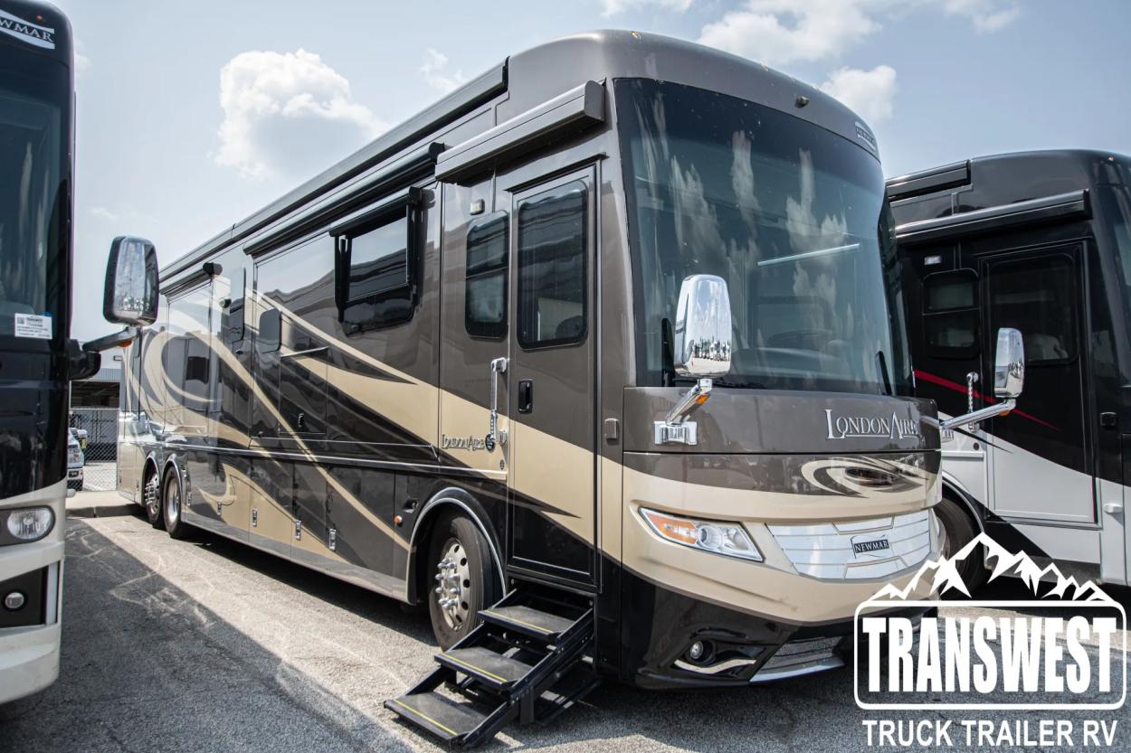 2018 Newmar London Aire 4531 