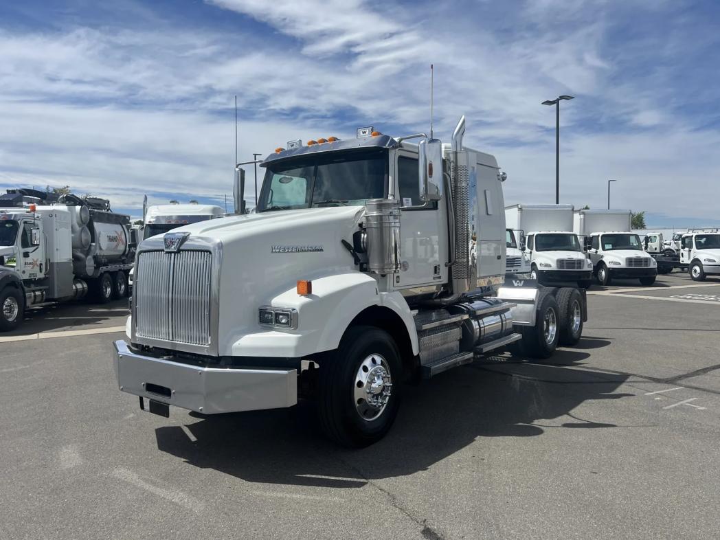 2020 Western Star 4700SB 