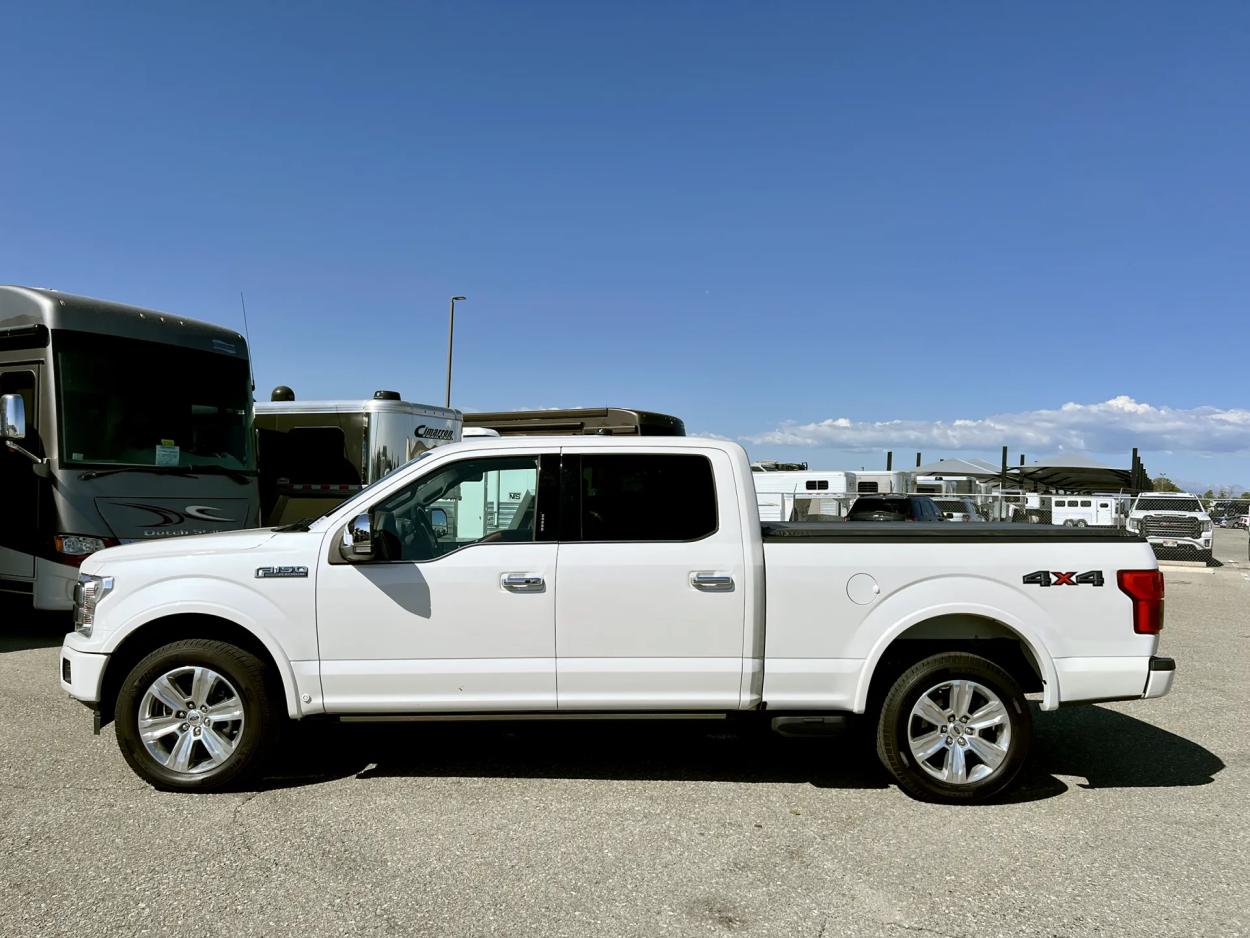 2019 Ford F-150 Platinum | Photo 3 of 23