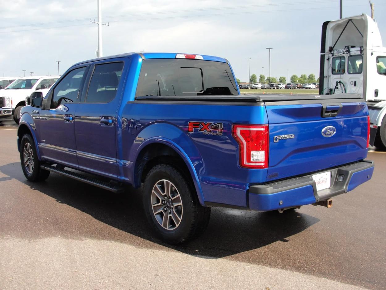 2017 Ford F-150 | Photo 3 of 16