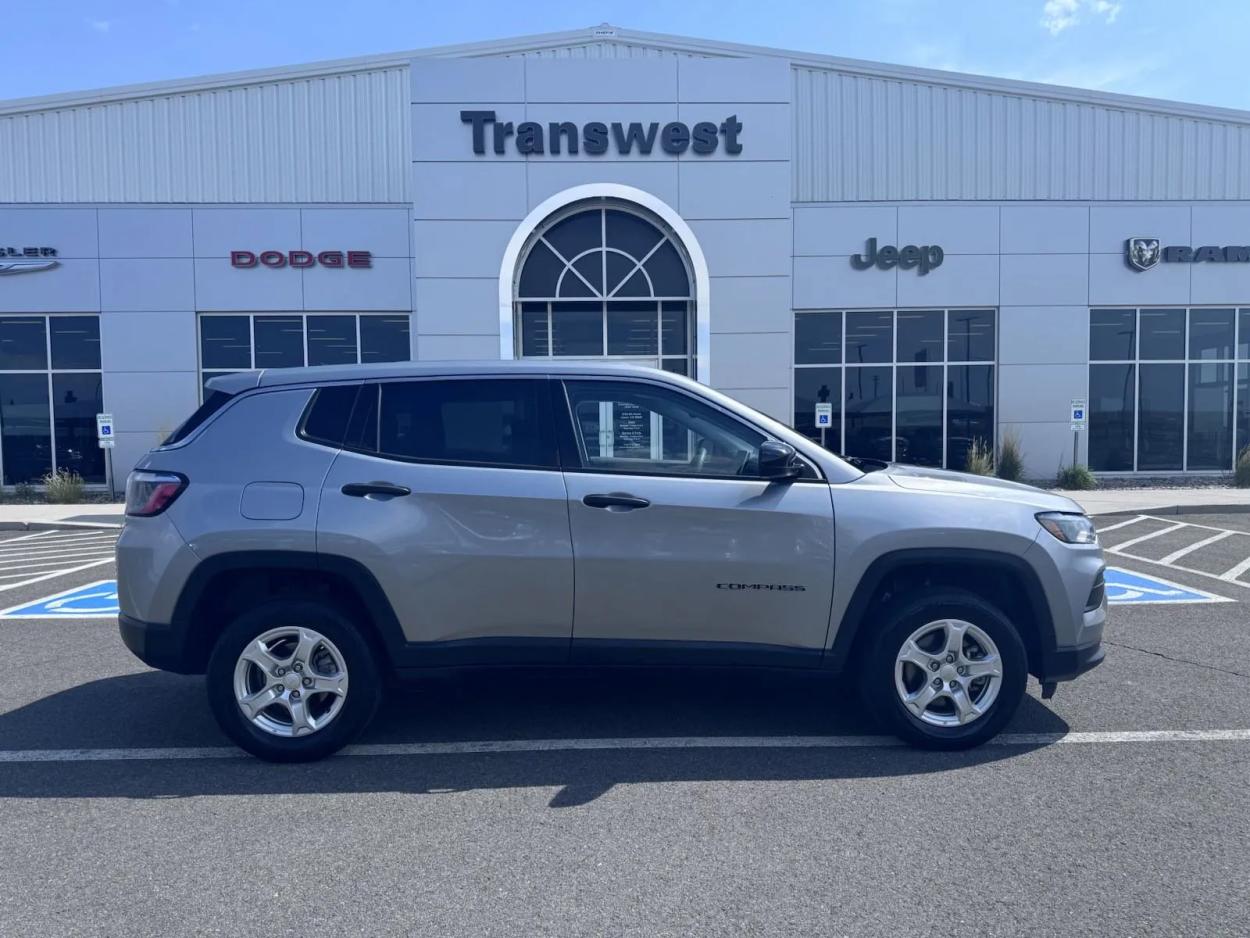 2022 Jeep Compass Sport 