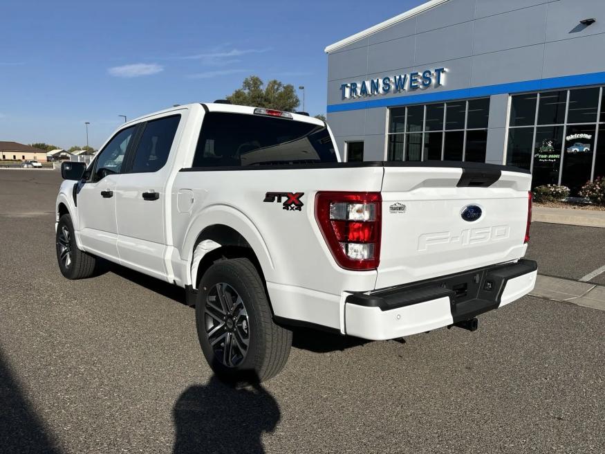 2023 Ford F-150 XL | Photo 2 of 18