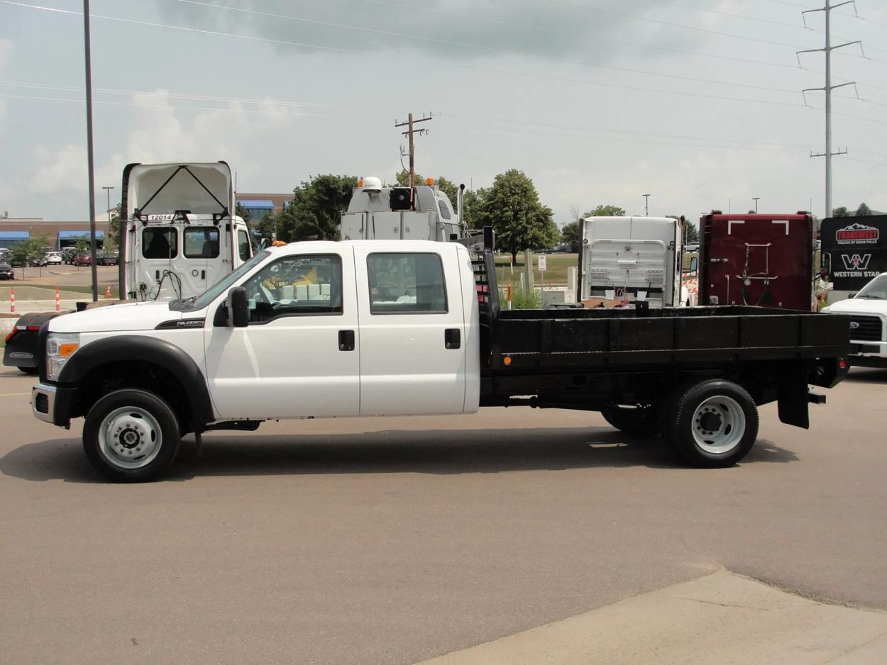 2014 Ford F-450 | Photo 2 of 16