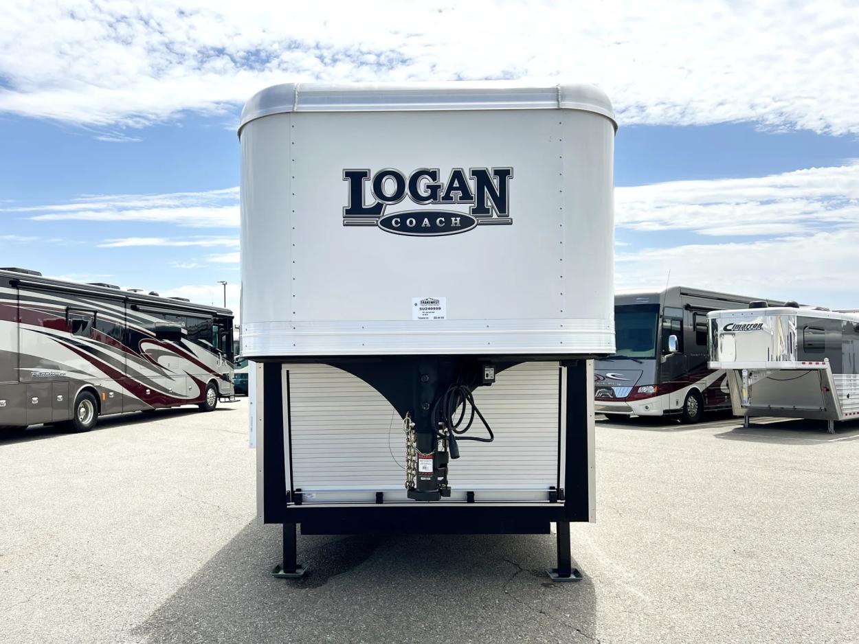 2022 Logan Coach Ultimate Sports Hauler | Photo 24 of 25