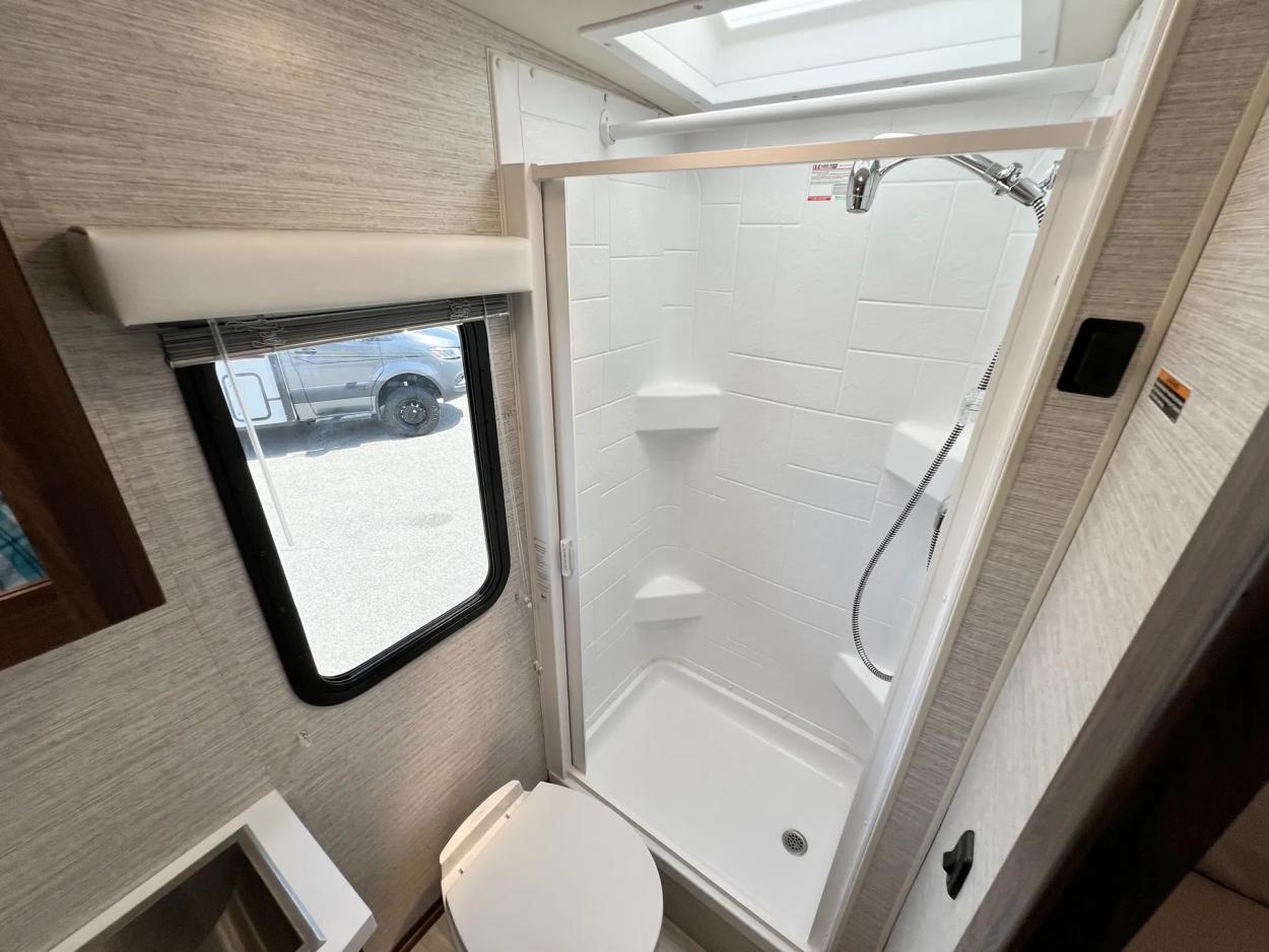 2022 Winnebago Navion 24D | Photo 16 of 24