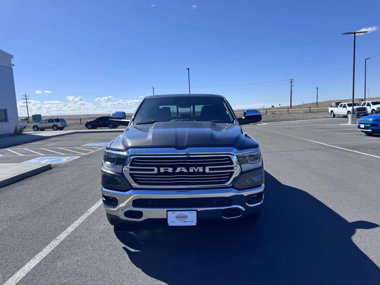 2024 RAM 1500 Laramie | Photo 2 of 19