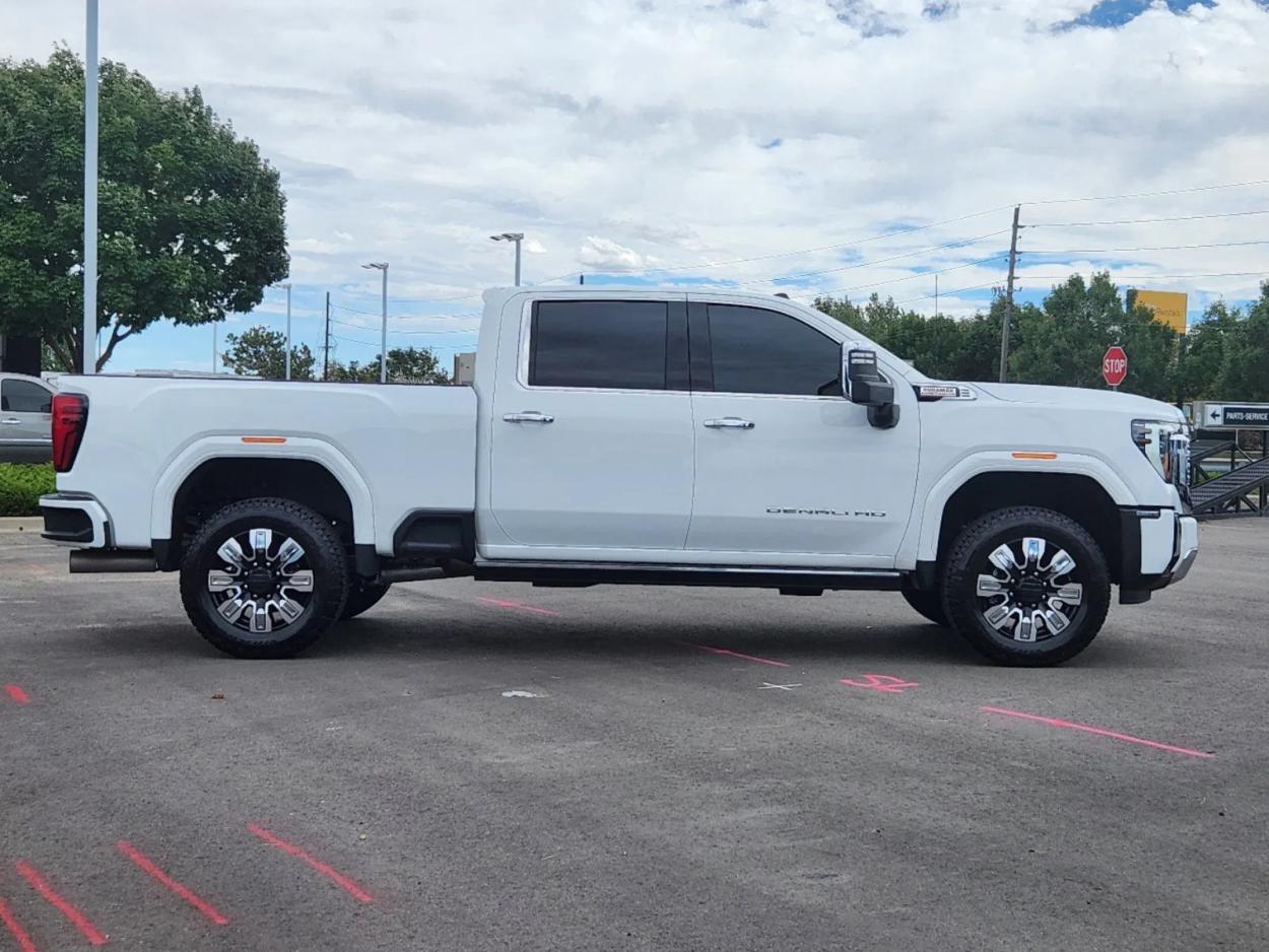 2024 GMC Sierra 3500HD Denali 