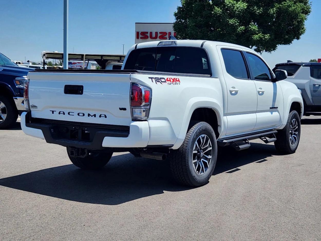 2023 Toyota Tacoma 4WD | Photo 2 of 27