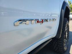 2025 GMC Sierra 2500HD AT4X | Thumbnail Photo 21 of 32