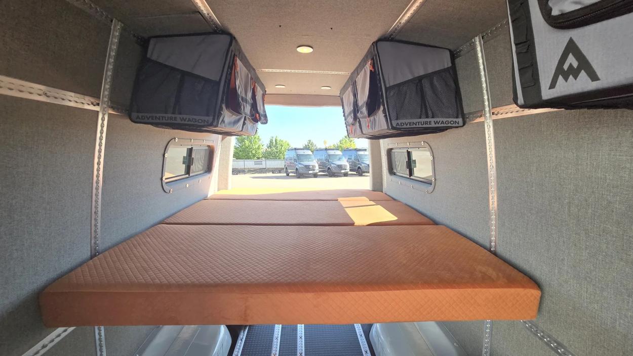 2023 Winnebago Adventure Wagon 70 SE | Photo 12 of 17