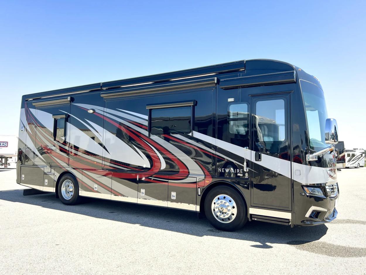 2019 Newmar New Aire 3341 