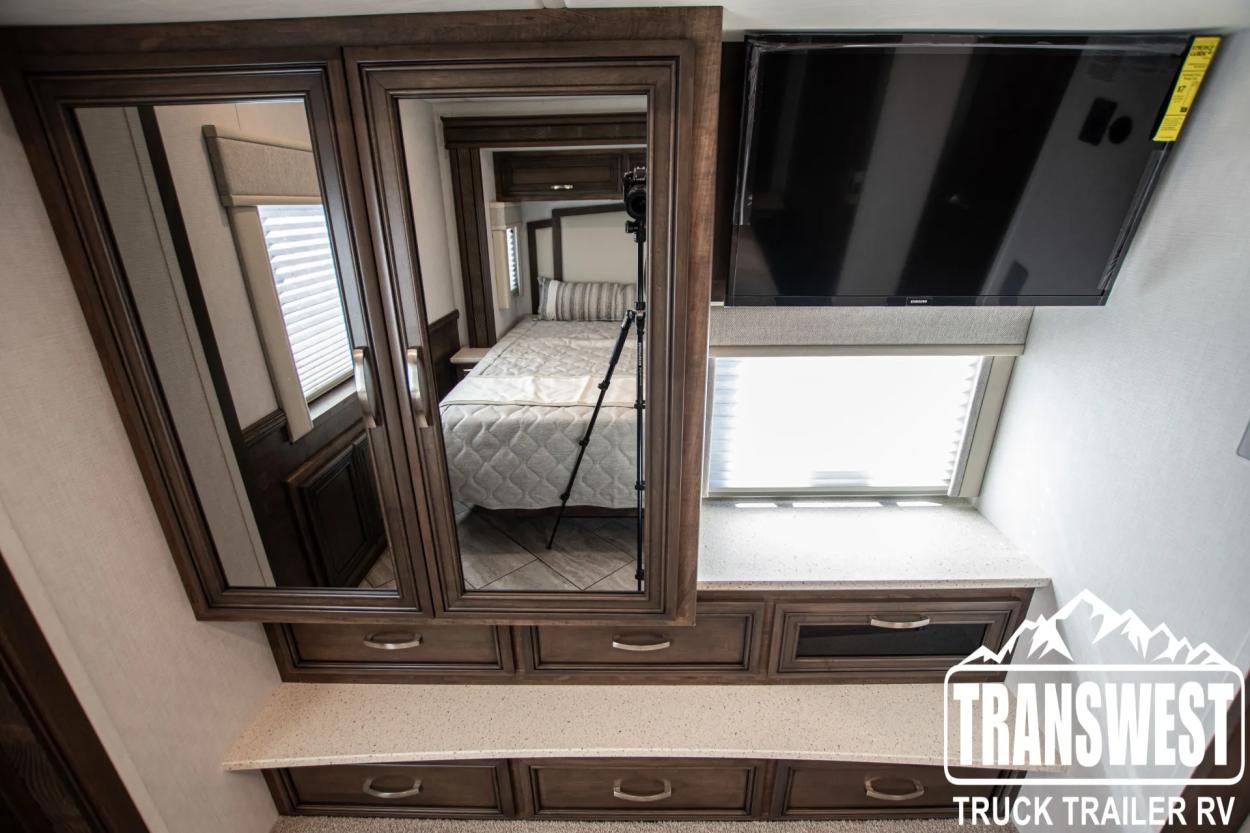 2024 Newmar Bay Star Sport 2720 | Photo 16 of 23