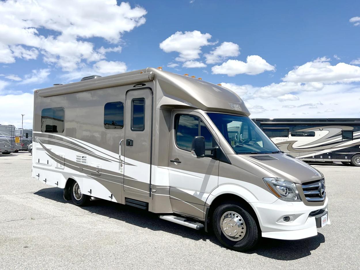 2016 Renegade Villagio 25 QRS 