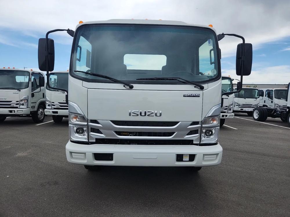 2025 Isuzu NPR-HD GAS CAB CHASSIS 150 WHEELBASE