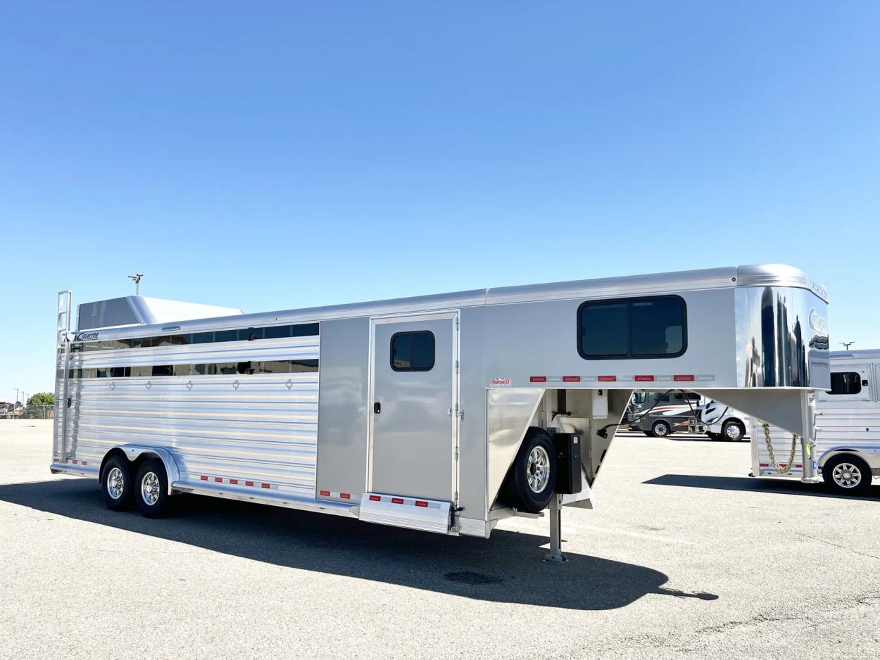 2025 Cimarron Winstar 6hgn