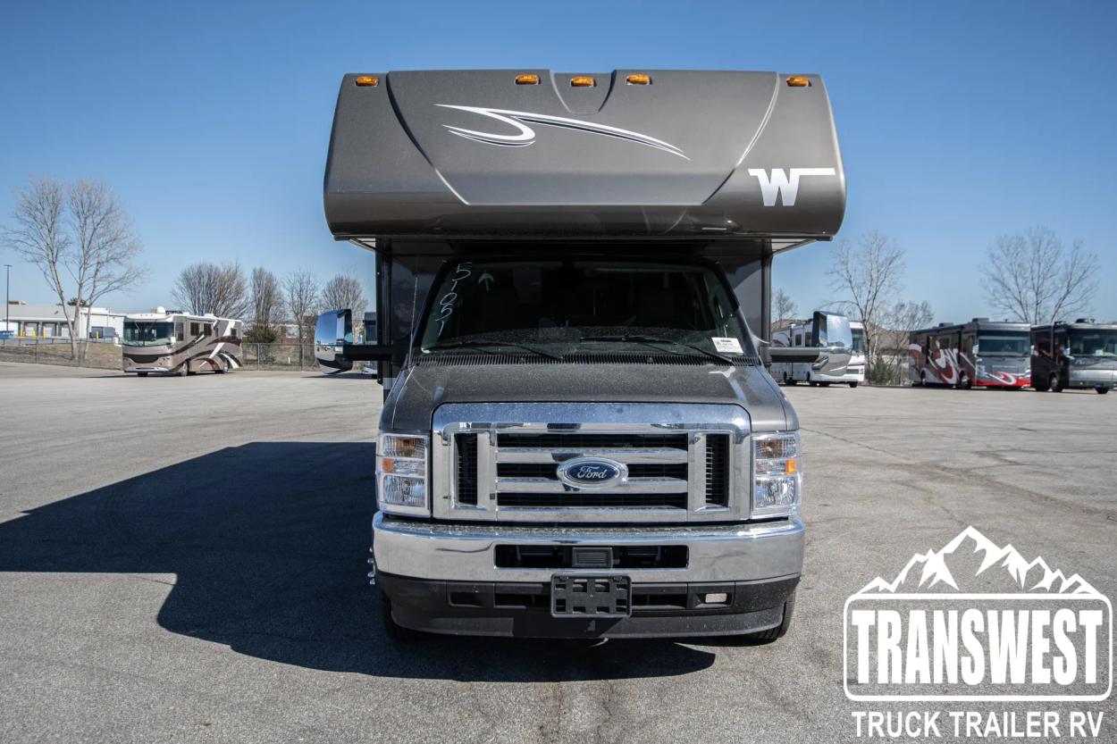 2025 Winnebago Spirit 26 T | Photo 4 of 19