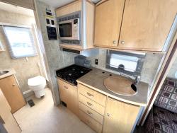 2007 Winnebago Navion 23H | Thumbnail Photo 9 of 20