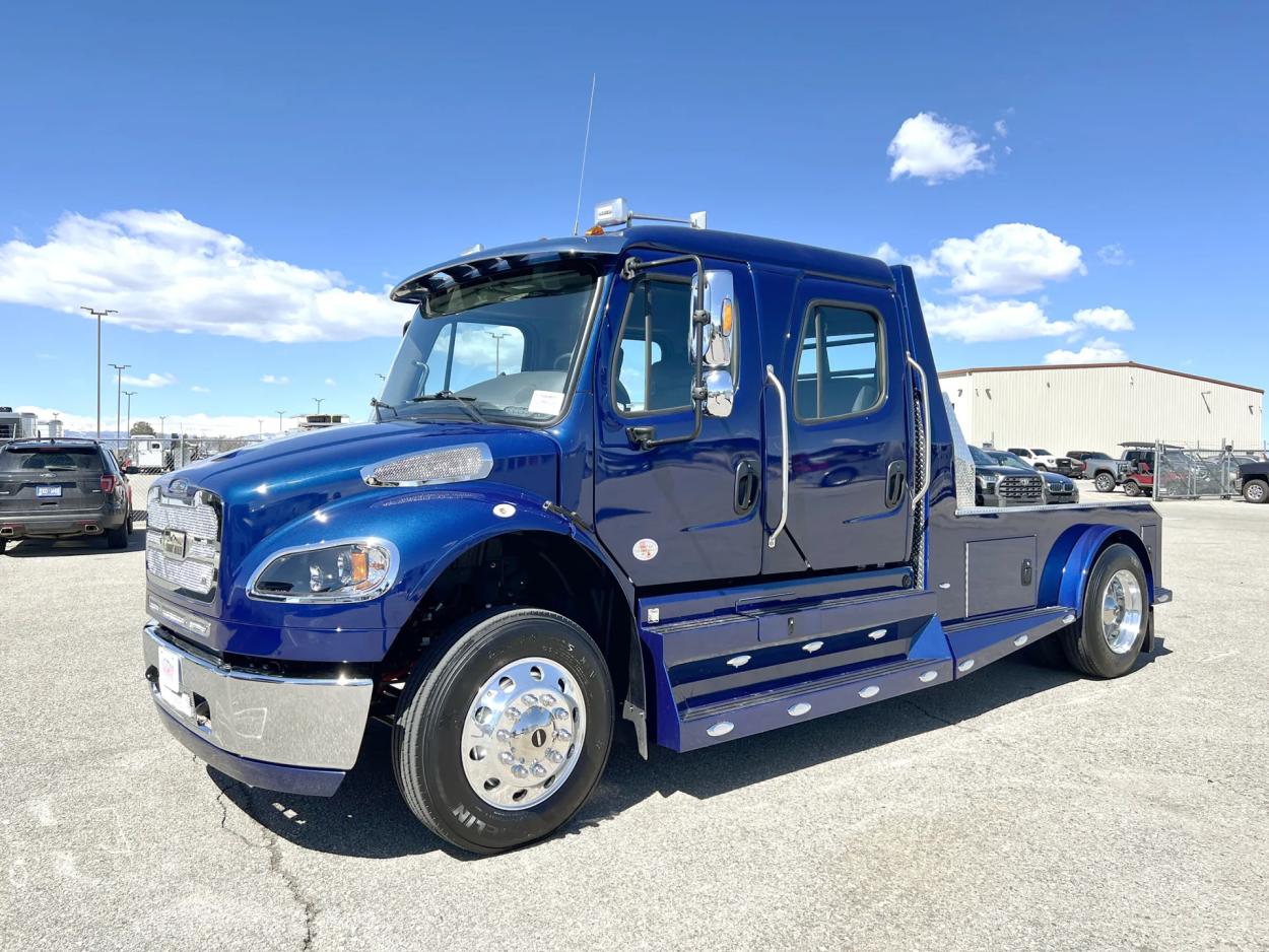 2024 Freightliner M2 106 Summit Hauler 