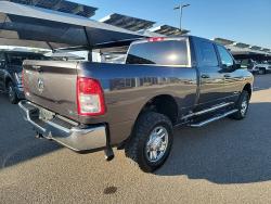 2022 RAM 2500 Big Horn | Thumbnail Photo 5 of 20