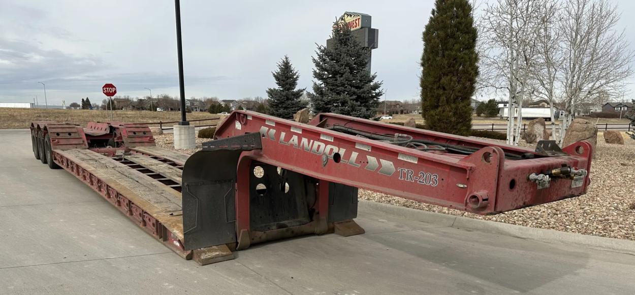 2017 Landoll Lowboy 