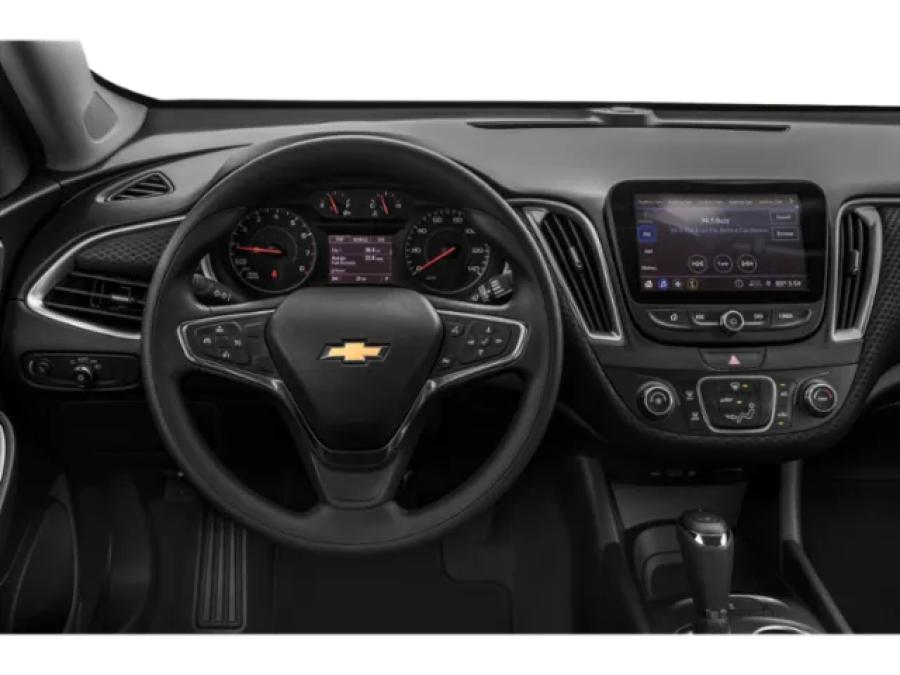 2020 Chevrolet Malibu | Photo 3 of 12