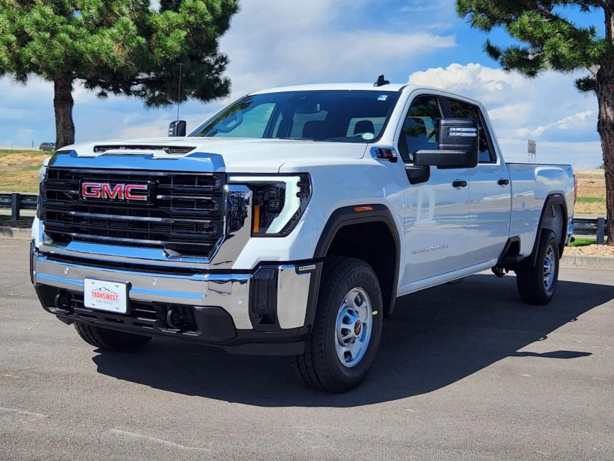 2025 GMC Sierra 2500HD Pro | Photo 3 of 28