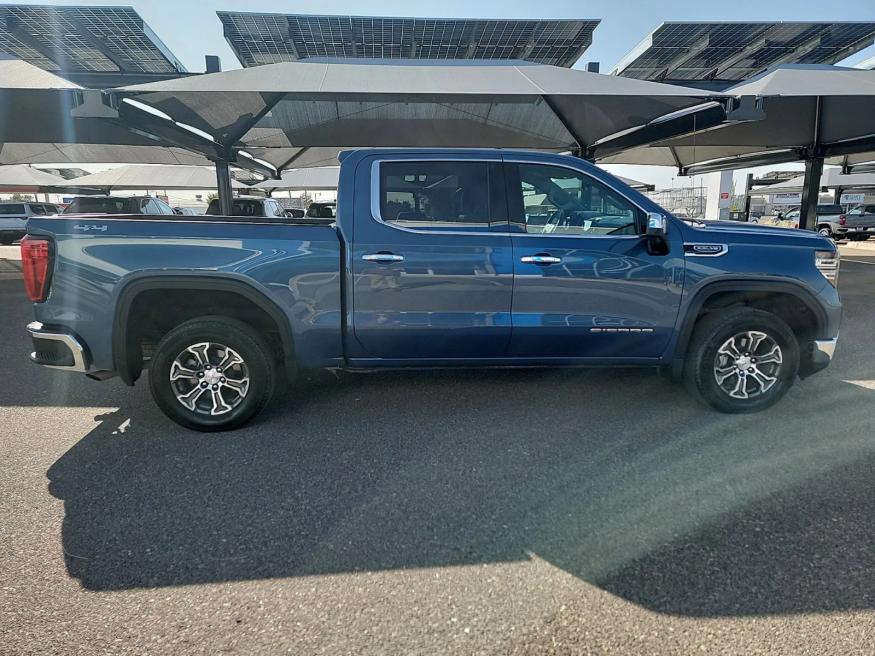 2024 GMC Sierra 1500 SLT | Photo 6 of 19