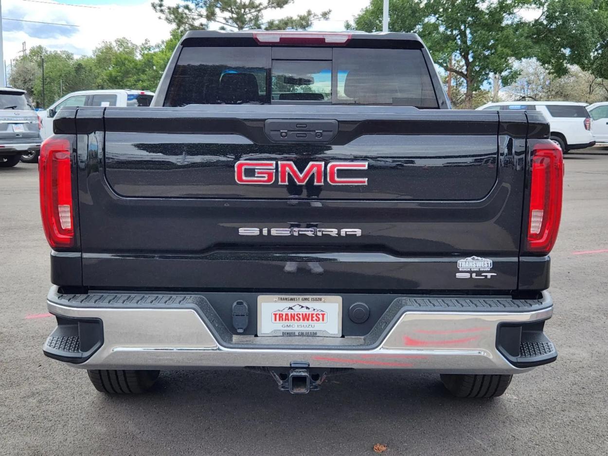 2021 GMC Sierra 1500 SLT | Photo 12 of 30