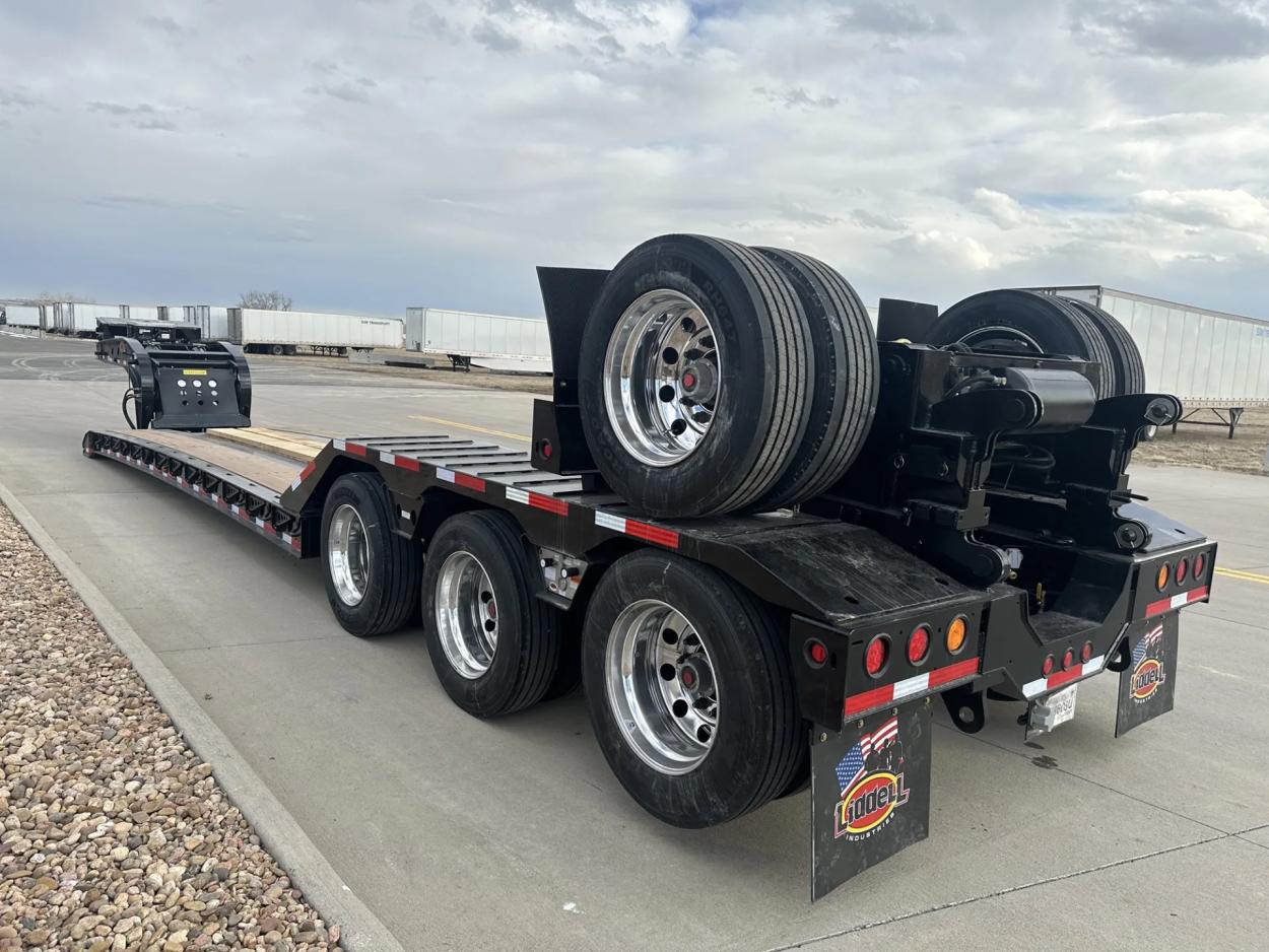 2023 Liddell Flip Axle 