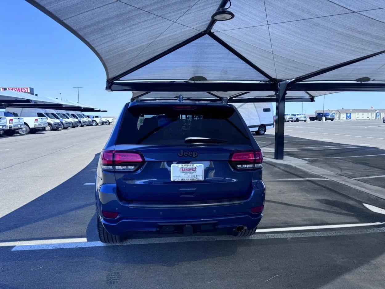 2021 Jeep Grand Cherokee 80th Anniversary | Photo 3 of 17