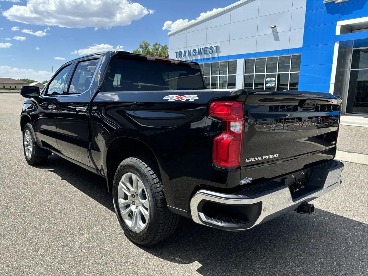 2023 Chevrolet Silverado 1500 LTZ | Photo 2 of 22