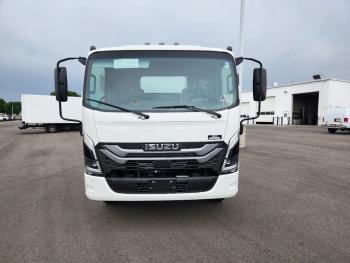 2025 Isuzu NRR DIESEL 176 WHEELBASE