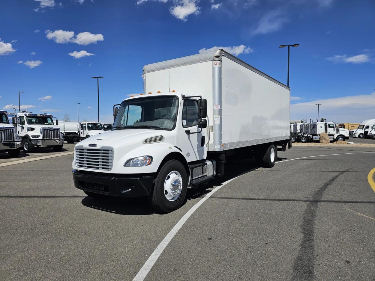 2019 Freightliner M2 106 