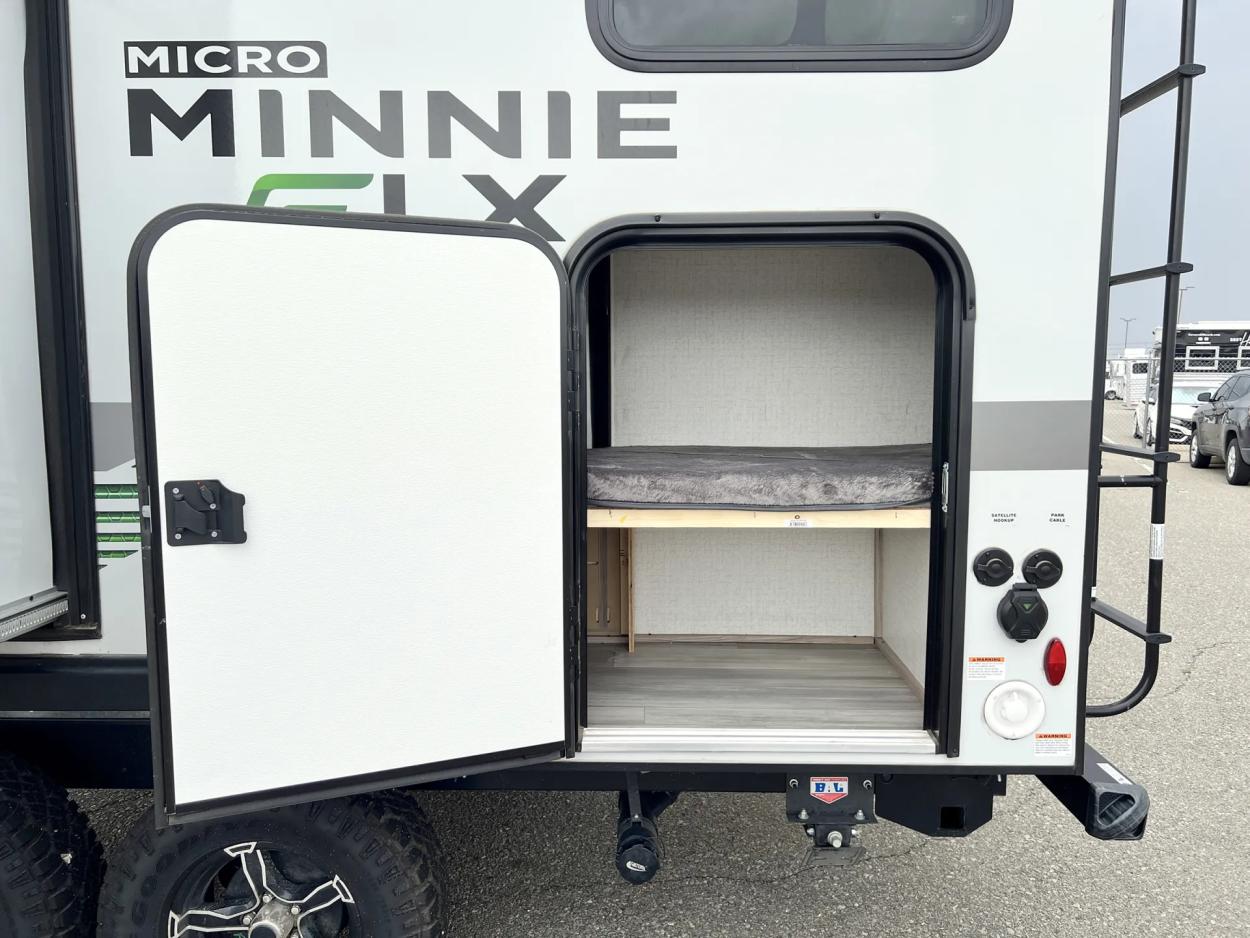 2022 Winnebago Micro Minnie 2100BH | Photo 20 of 21