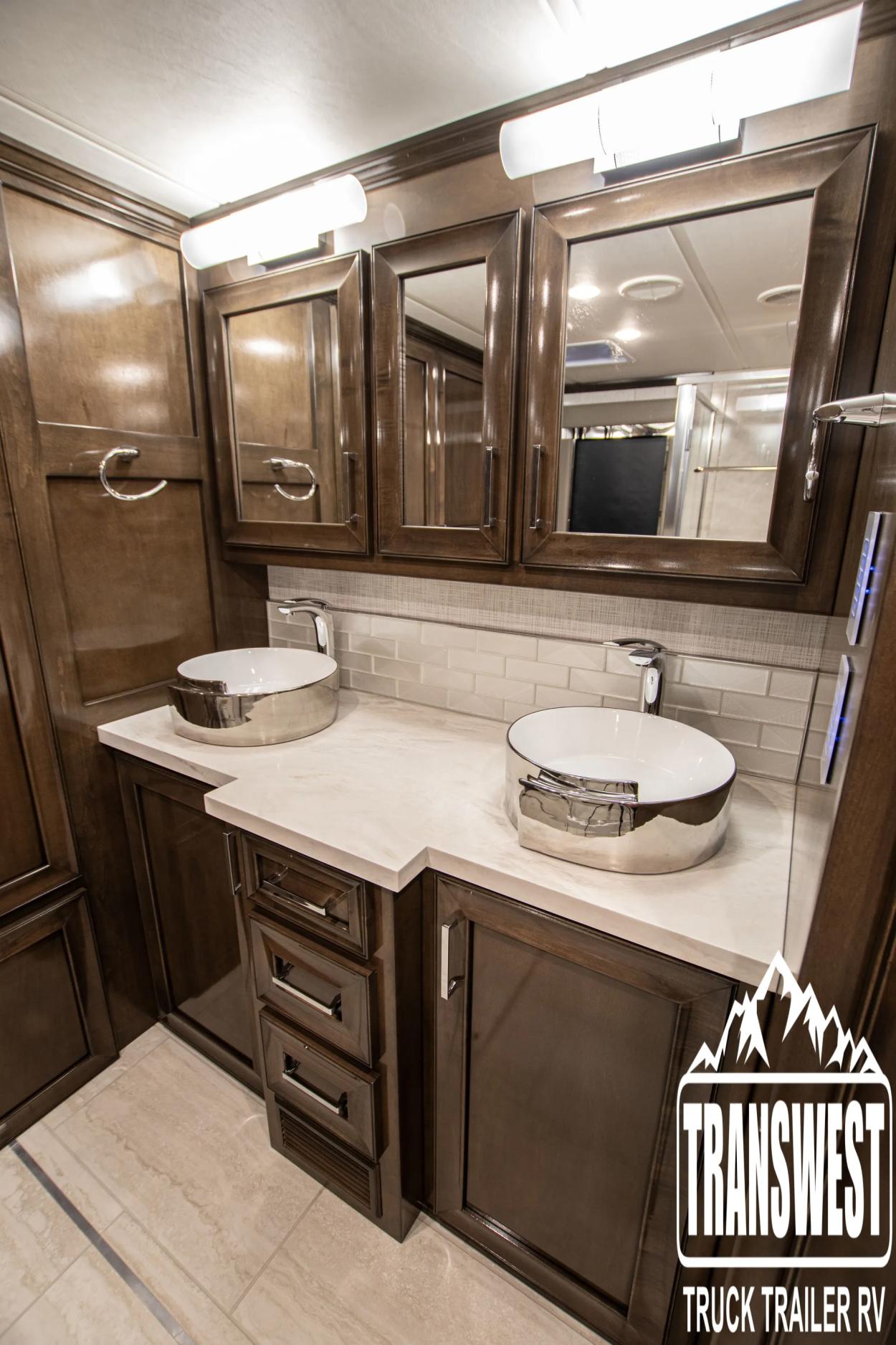 2024 Newmar Ventana 4369 | Photo 19 of 19