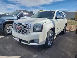 2015 GMC Yukon Denali | Thumbnail Photo 2 of 3