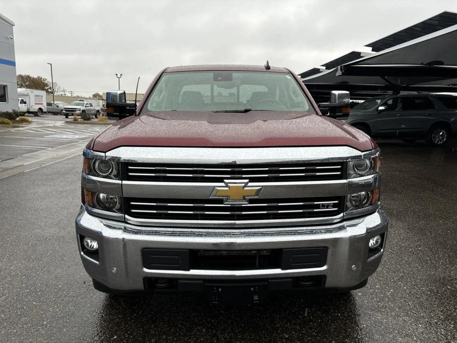 2015 Chevrolet Silverado 2500HD LTZ | Photo 7 of 20